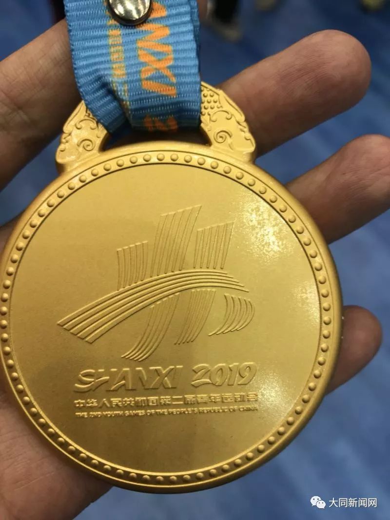 大同最新足球比赛,大同市运动会100米冠军男子