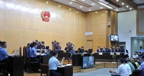 淮北广电•围观|透视金玉莲案：医院大楼改扩建为人量身定做，设备招标废标也要“招”到你~