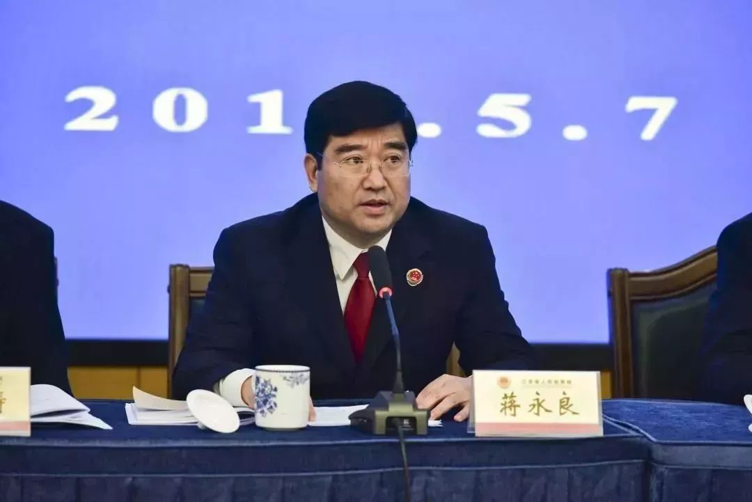 “造肉一号”“牙签肉”“水漂肉”……你都敢吃吗？这场发布会上检察官现场讲案！