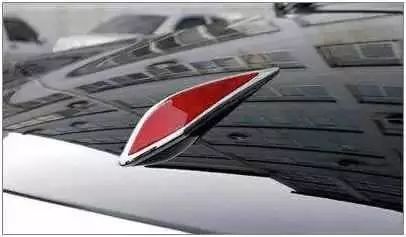 全球十大惊艳车标,全球十大炫酷车标