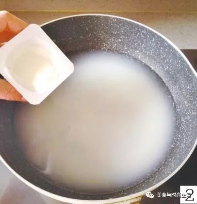 自己在家怎么做黄米凉糕,黄米凉糕最正宗的做法