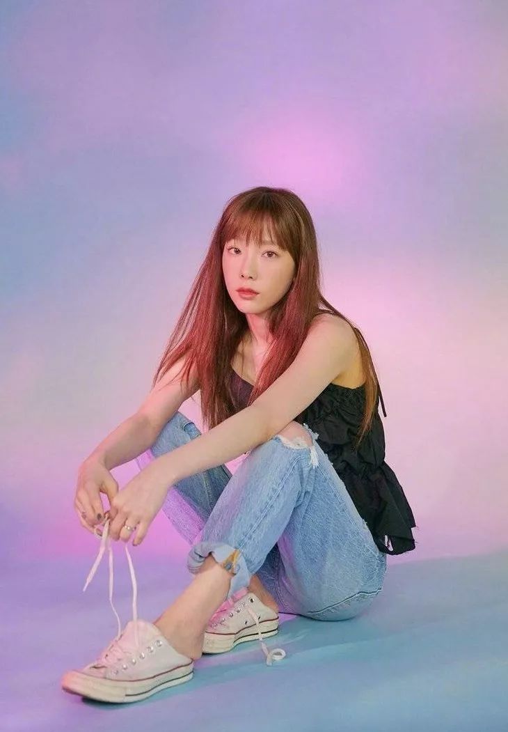 美人计|朴信惠和允儿的发色真显肤白啊！