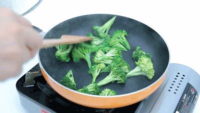 最伤肝的5种中药，不要经常吃！每个服中药的人都要注意