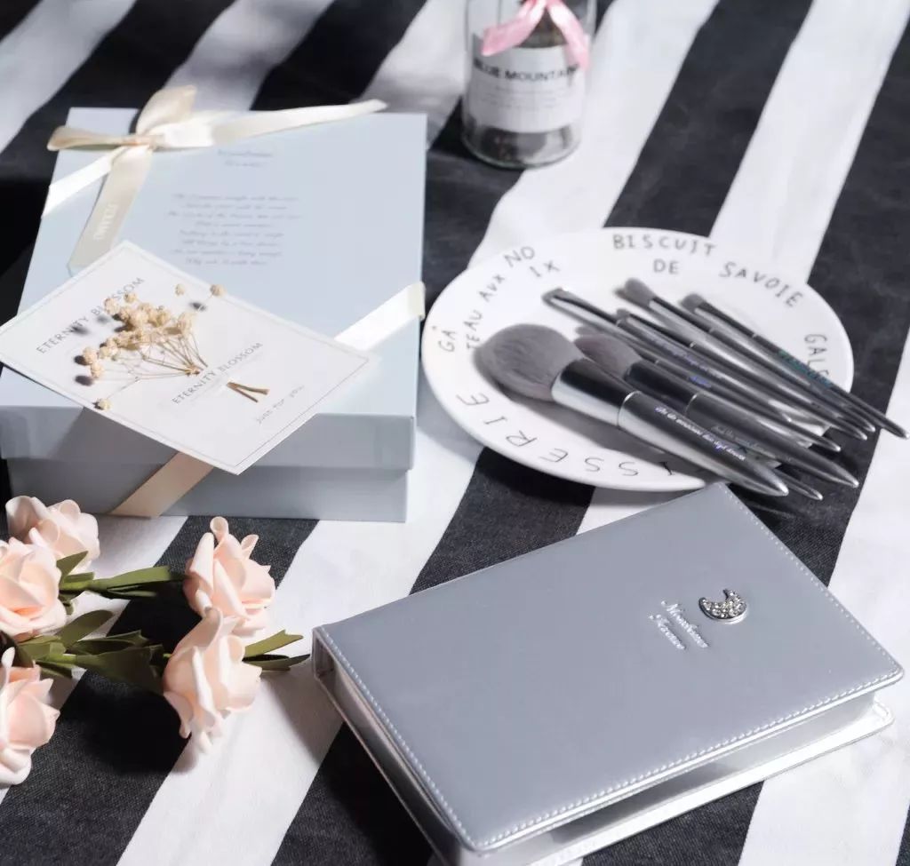 吴昕用什么气垫好用,吴昕粉底液怎么样