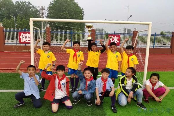 息县第11小学分校校长杯篮球赛,息县第九小学足球赛