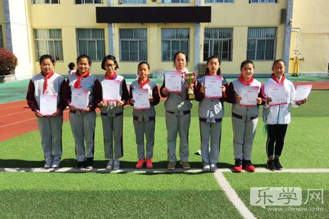 八大峡小学,八大峡小学生活动