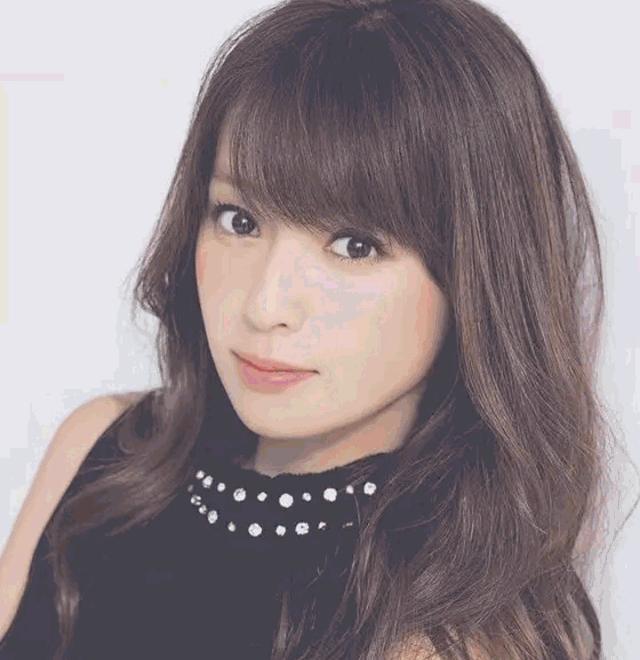 她是日本男性最想出轨女人,年近40还被身价200亿富豪狂追？