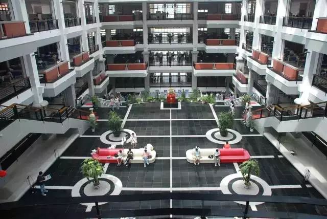 厦门大风天气适合去哪里旅游,厦门还能去看海吗现在天气