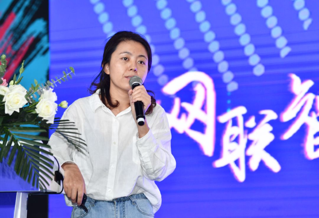 现场|86个品牌18个渠道运营商入选！2019年度中国服装成长型品牌发布会暨中国服装品牌营销模式创新论坛举行