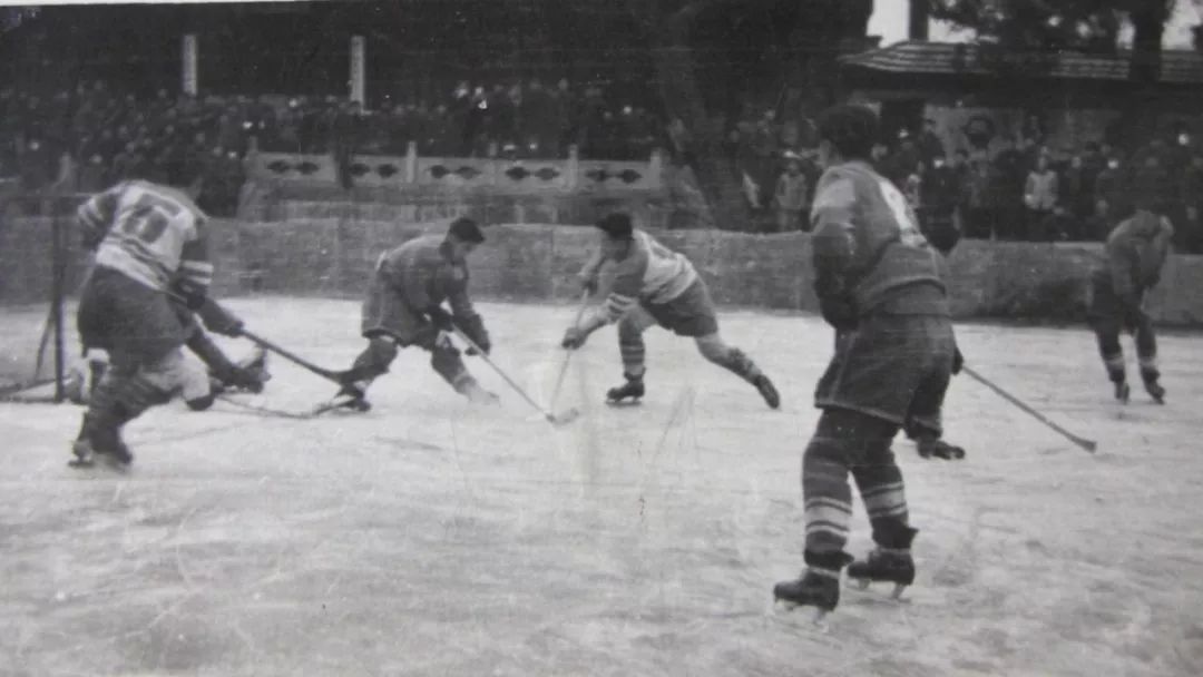 北京运动乐园室内轮滑旱冰场,室内真冰滑冰场设备