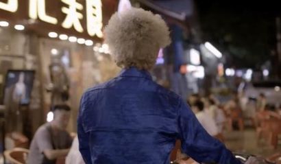 这19张照片暴露了父母的真面目,偷偷拍下的30张照片人性暴露无遗