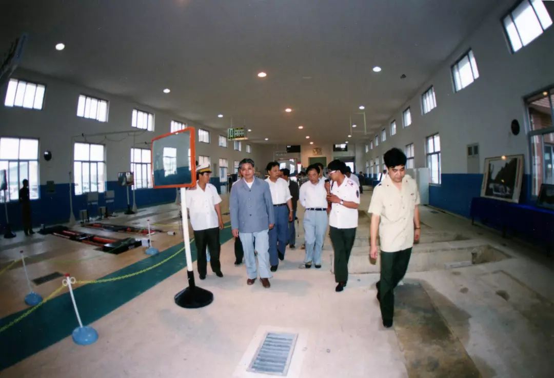 【走过70年—聆听70名镇江公安人的故事】陶文章：“交警支队，那是一种家的感觉”