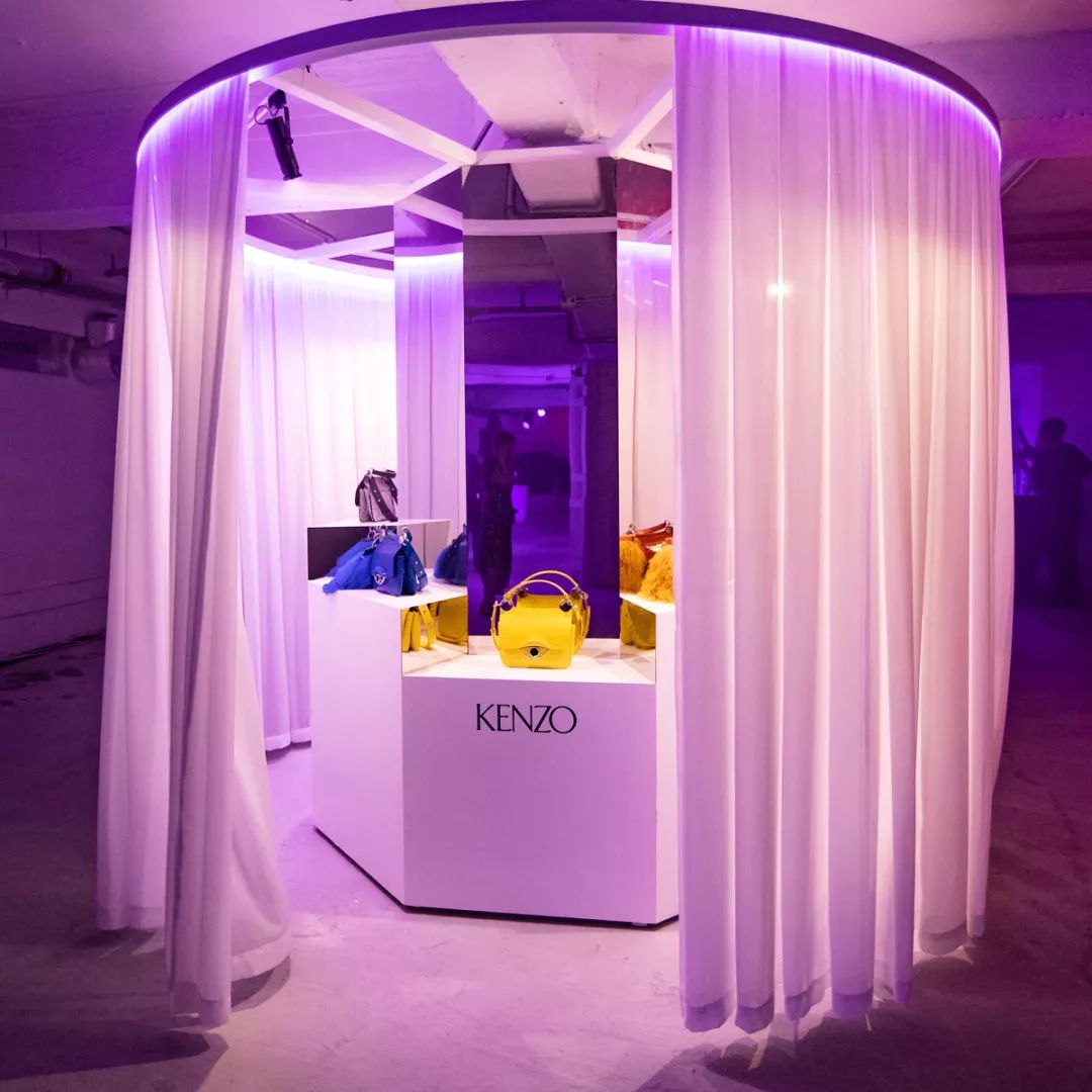 黄明昊hakunamatata长沙,黄明昊密室大逃脱第一季可爱