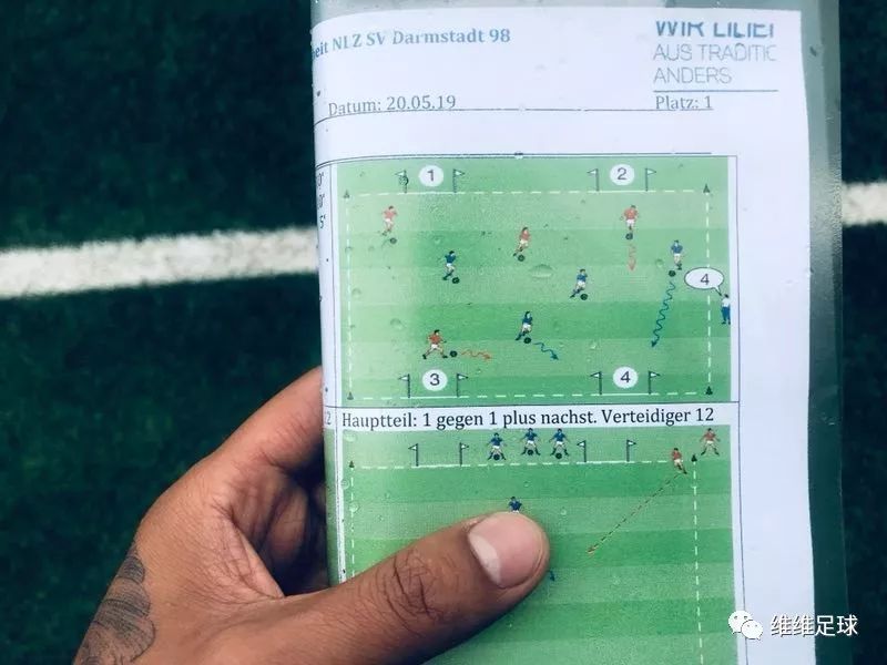 黑娃教练深受厚爱,黑娃教练