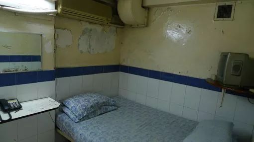 到了香港要去哪条街,香港重庆大厦