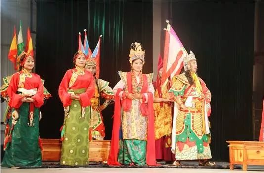 关注丨色达格萨尔藏戏团将“非遗”这样“演活”