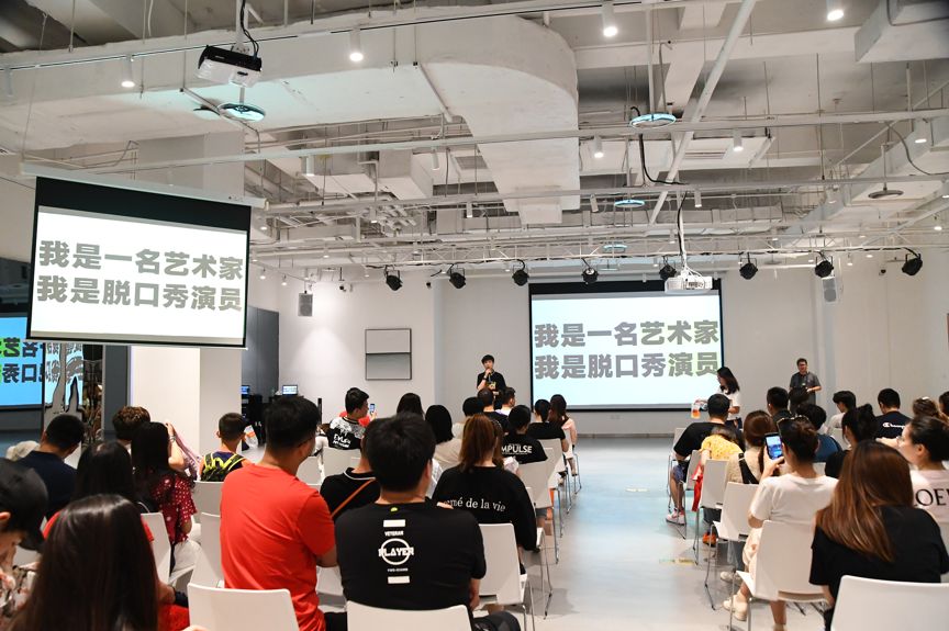 一波广告牌引爆天津，高街硬核登场玩转神级营销