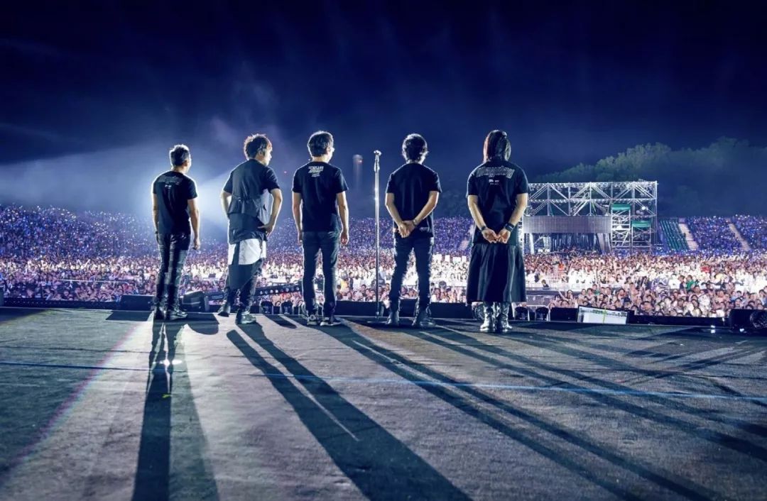 生活太难了适合听哪首歌,当人生最难的时候应该听什么歌曲