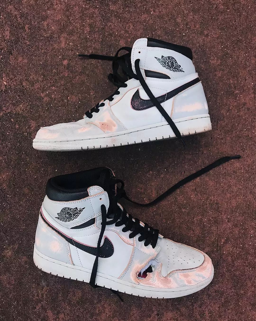 他们认为穿脏的球鞋，才称得上收藏