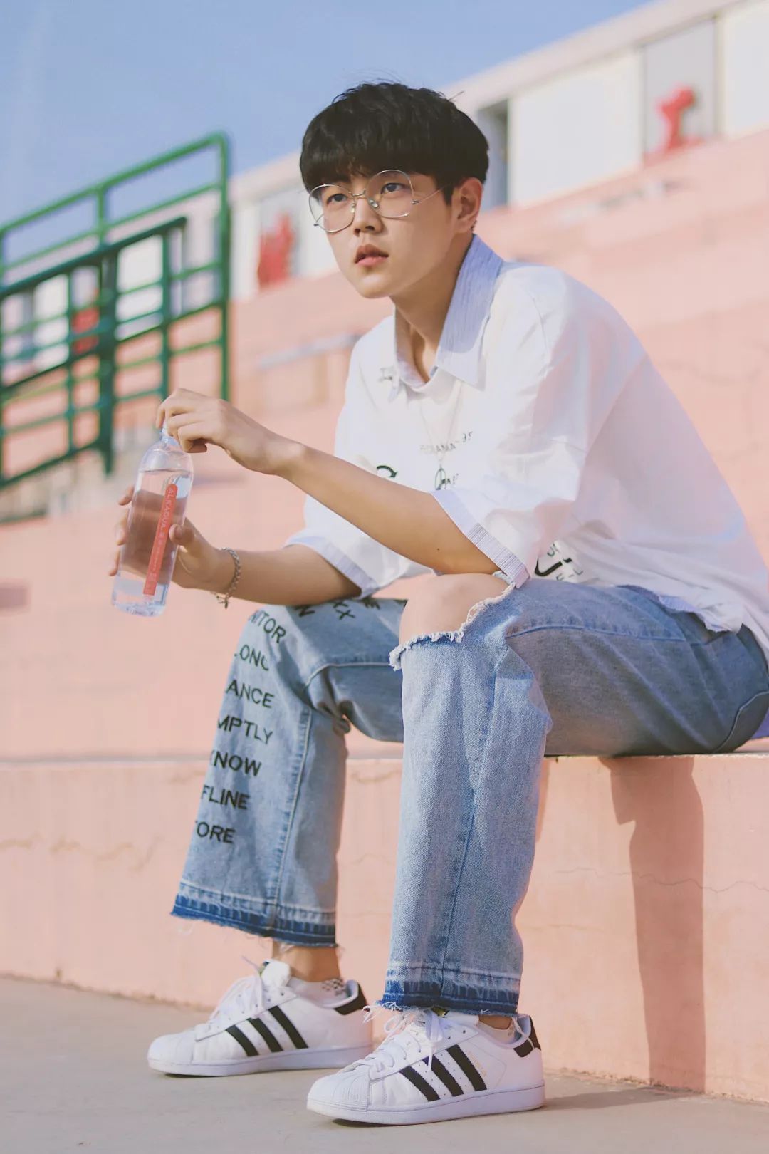 毕业打卡拍照,毕业拍写真照哪家好