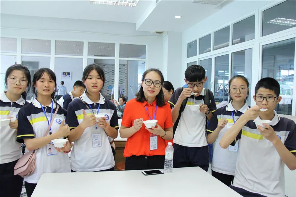 泰国交流｜万中遇上易三仓，这个夏天太美好！