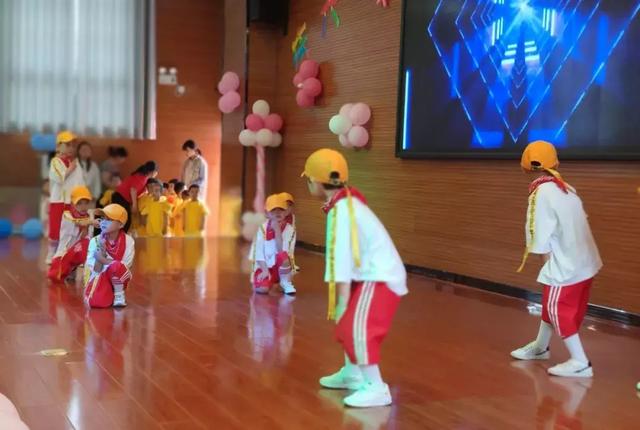 五山幼儿园六一汇演直播,甘寨中心幼儿园六一汇演