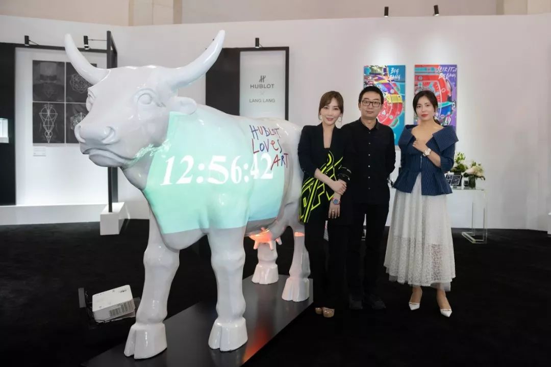 回看五月时髦事宇舶再度携手JINGART