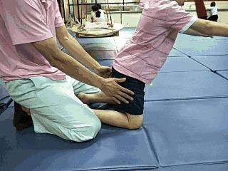 脑瘫孩子都是早产儿造成的吗,脑瘫的人智力正常吗