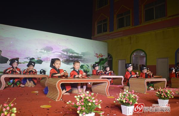 新起点幼儿园文艺汇演开场舞,幼儿园庆六一文艺汇演