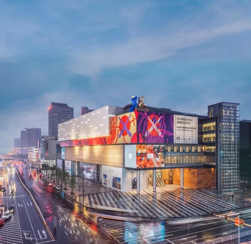 jeffkoons优衣库联名,优衣库xkaws合作系列