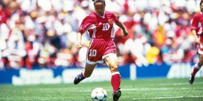 铿锵玫瑰女足纪录片,铿锵玫瑰中国女足1999年世界杯