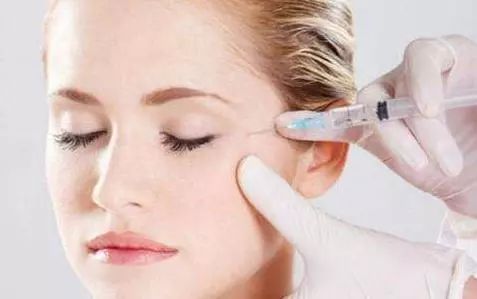 公安提示这五种不要晒朋友圈,私自售卖东西违法吗