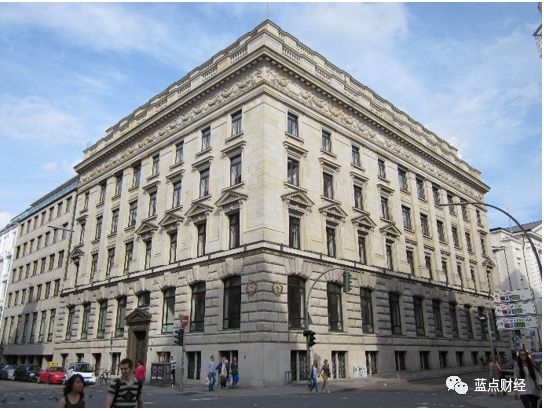 投行花边史系列：决定瑞银早期命运的三个女人