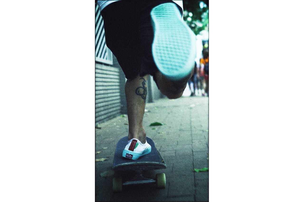 潮袜品牌WHIMSYxVans！打造两套配色主题套装