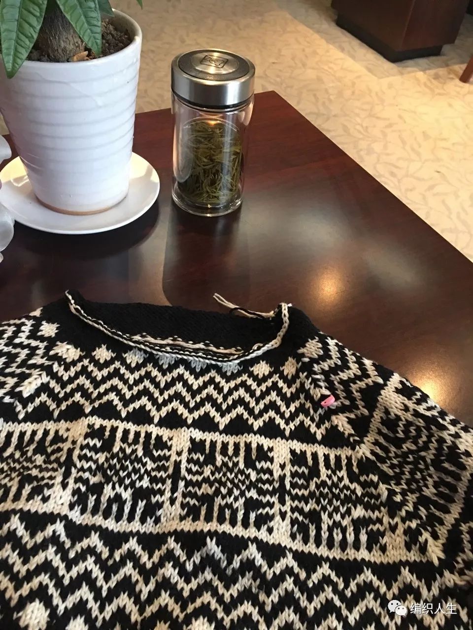 星空黑白提花毛衣编织图解,秋冬针织提花打底衫黑白