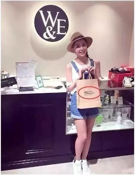 苦夏难捱如何让宝宝清凉度夏,夏天如何给宝宝保湿