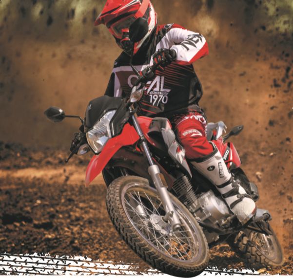 nk150豪爵对比阿普利亚terra150,到店新车视频