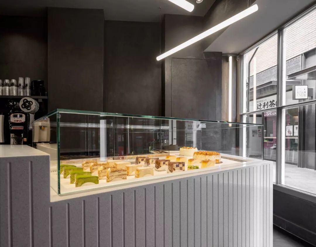 商业案例甜品空间,有格调的甜品店店面设计
