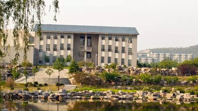 招7000人|选择山东财经大学的10个理由