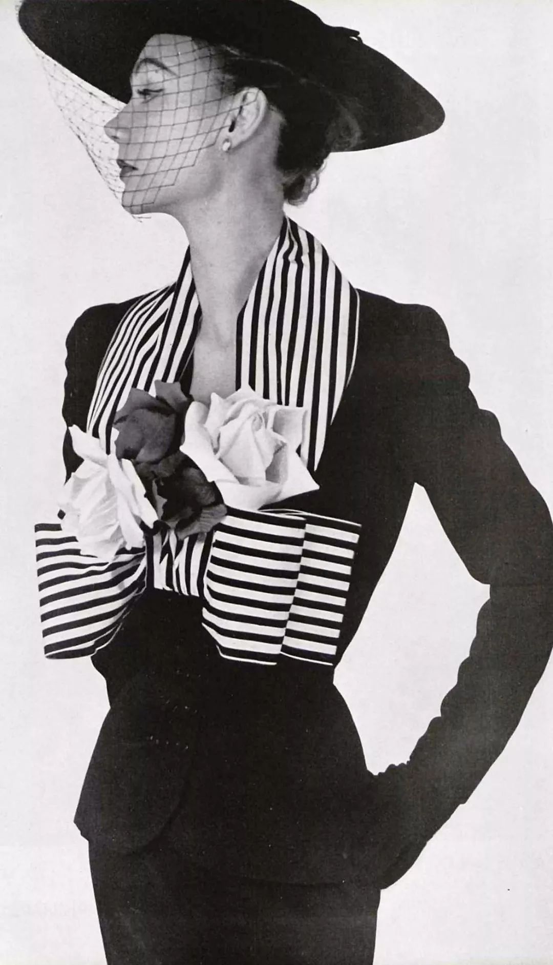 这位香奈儿的死对头，与迪奥先生齐名，打造出最原汁原味的法式优雅