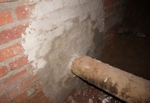 购买商铺漏水怎么办,开发商商铺漏水谁负责