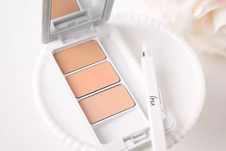 最强黑眼圈遮盖术,黑眼圈必杀技完整版