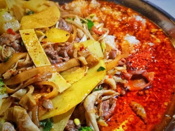 韩国麻辣烫哪里最好吃,成都最火麻辣烫都有哪些
