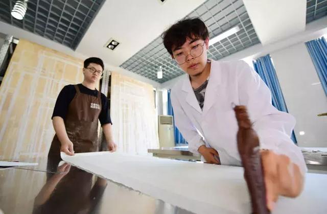 填志愿最新10种专业,高考填志愿所谓的好专业是什么