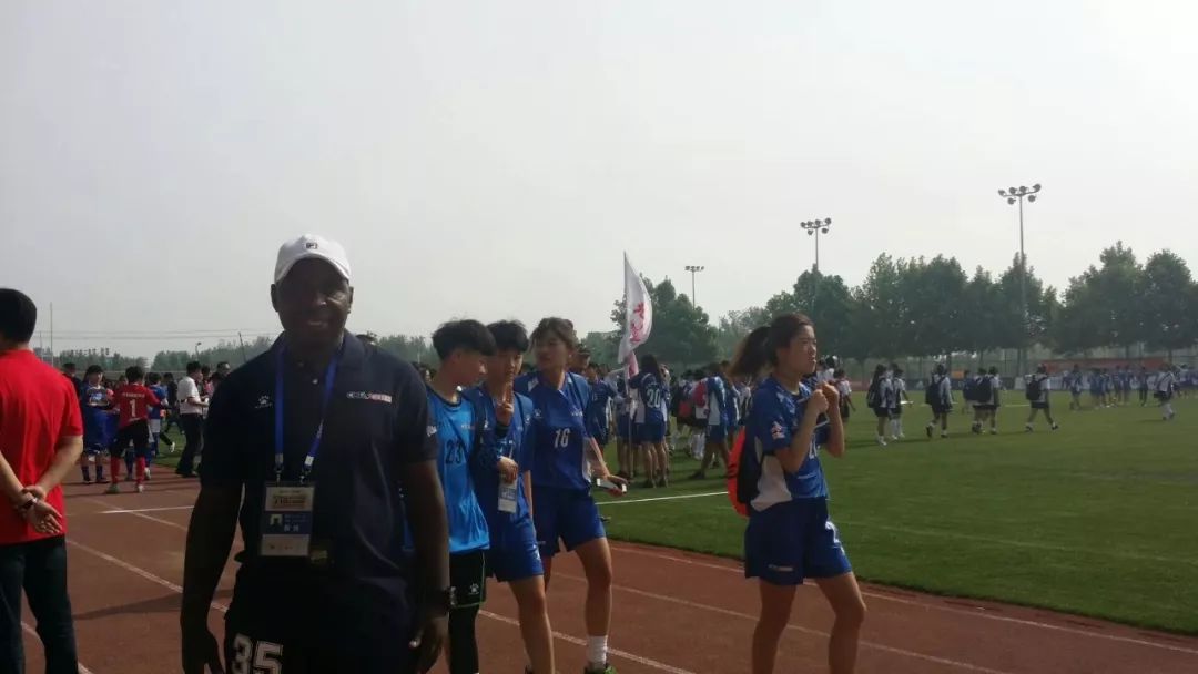 少儿足球夏令营闭营,2018青少年足球夏令营上海分营