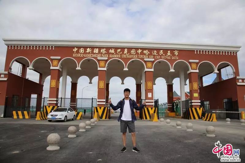 塔城印象红瓶酒,塔城映像