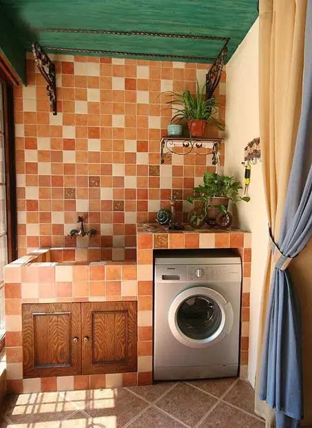 房间太小洗衣机不知放在哪里,房子里的洗衣机在哪里放着