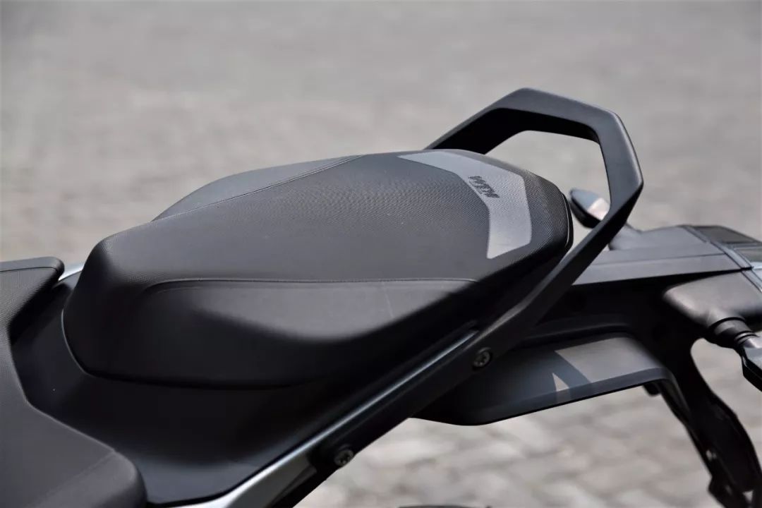 ktm790duke哪一年的车好一点,ktm790duke用车感受
