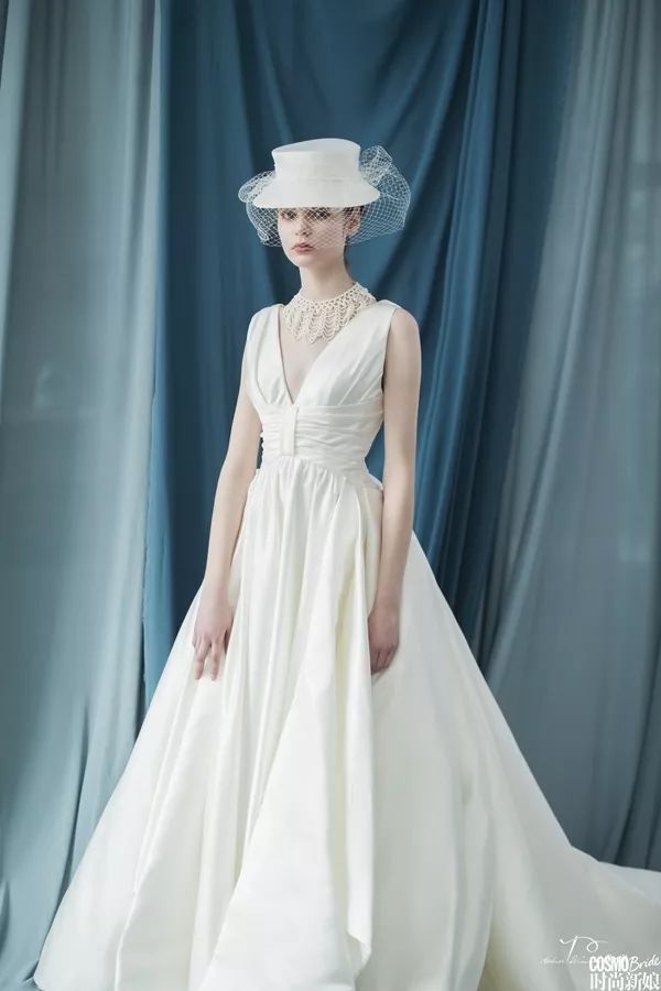 奥黛丽赫本与纪梵希婚纱,奥黛丽赫本风格婚纱照样片欣赏