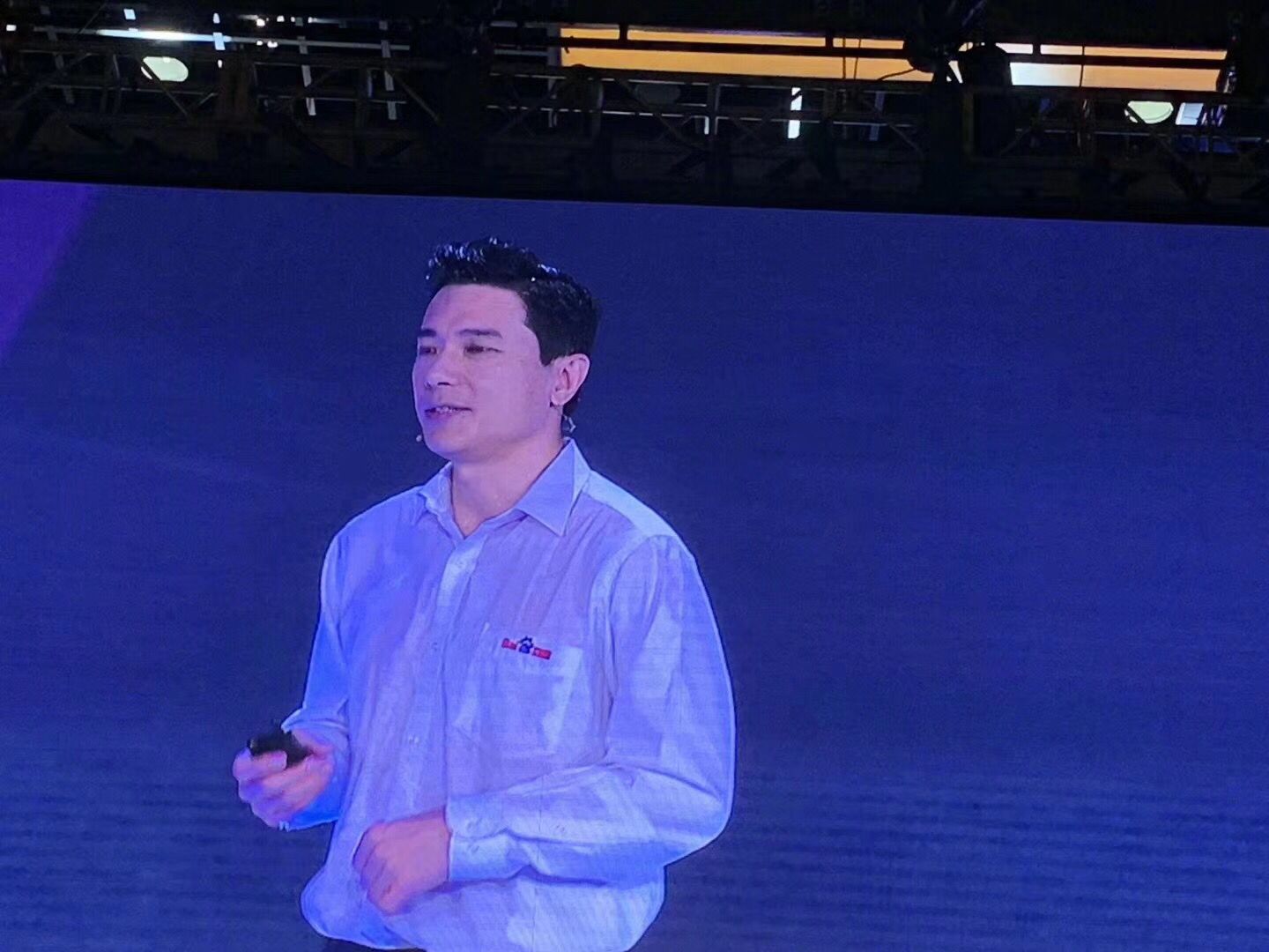 李彦宏被泼水事件处理,百度李彦宏被泼水事件